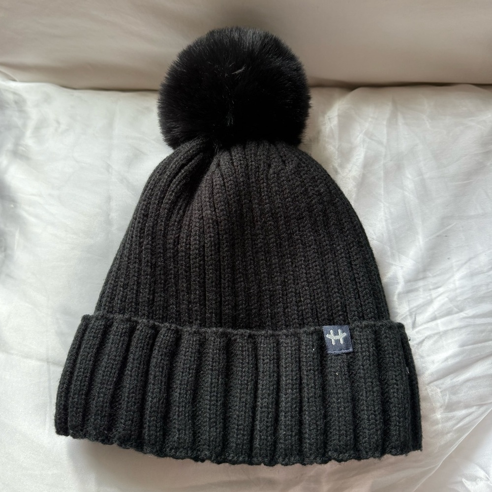 Hot Paws Black Pom-Pom Knit Beanie